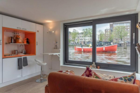 Houseboat Ark van Amstel